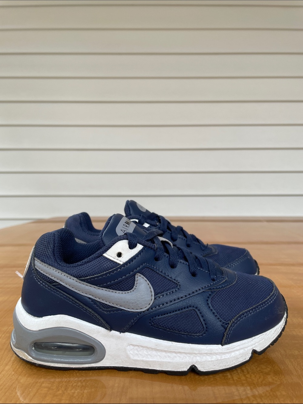Nike Kids Air Max Navy and Gray Sneakers Size 13C Unisex